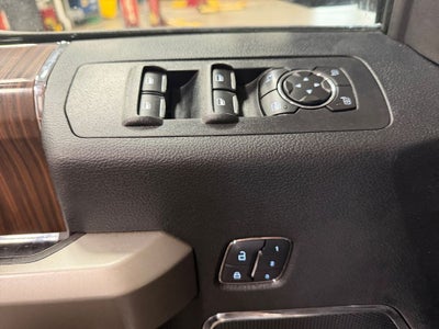 2017 Ford F-150 Lariat w/Trailer Tow & Chrome Appearance Pkg