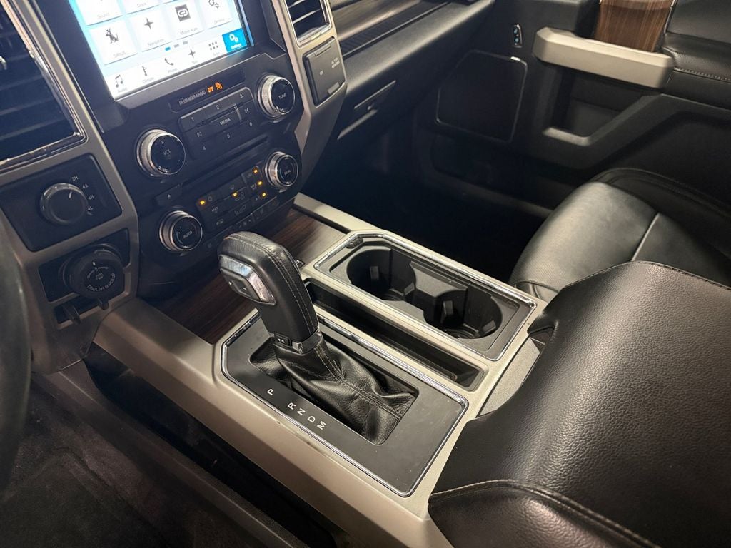 2017 Ford F-150 Lariat w/Trailer Tow & Chrome Appearance Pkg