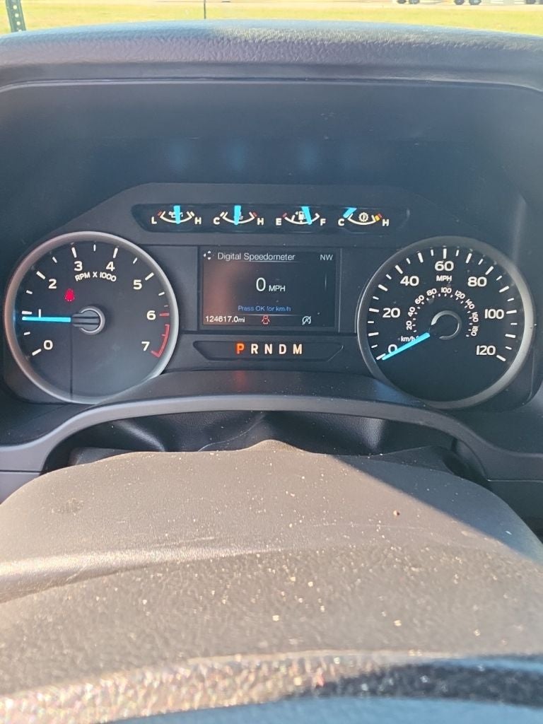 2018 Ford F-150 XLT Sport Appearance w/Max Tow & Twin Panel Moonro
