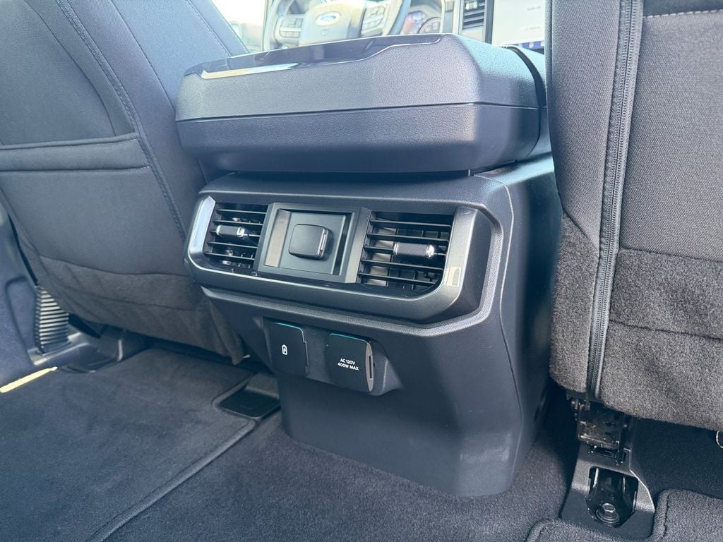 2023 Ford F-150 XLT Sport Apearance w/Twin Pano Roof