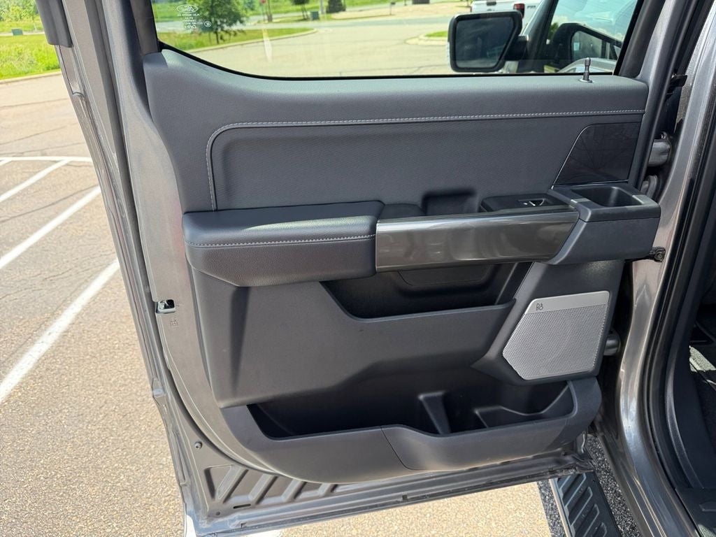 2023 Ford F-150 XLT Sport Apearance w/Twin Pano Roof