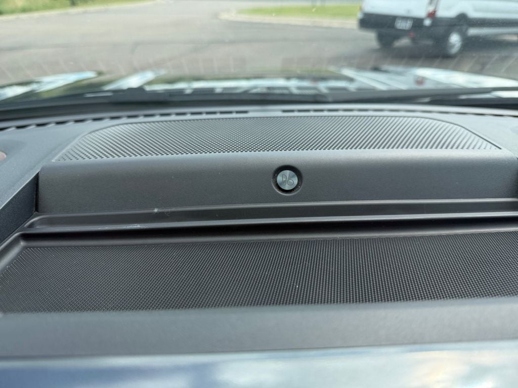 2023 Ford F-150 Lariat FX4 w/Twin Panel Roof & Co-Pilot 360