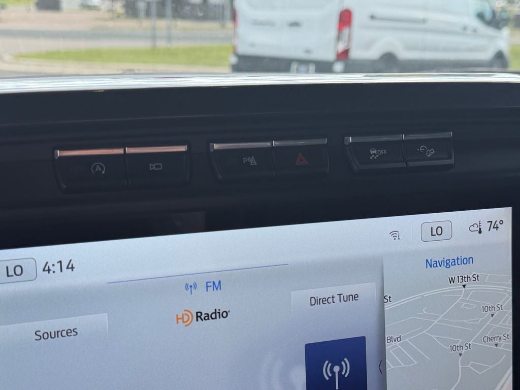 2023 Ford F-150 Lariat FX4 w/Twin Panel Roof & Co-Pilot 360