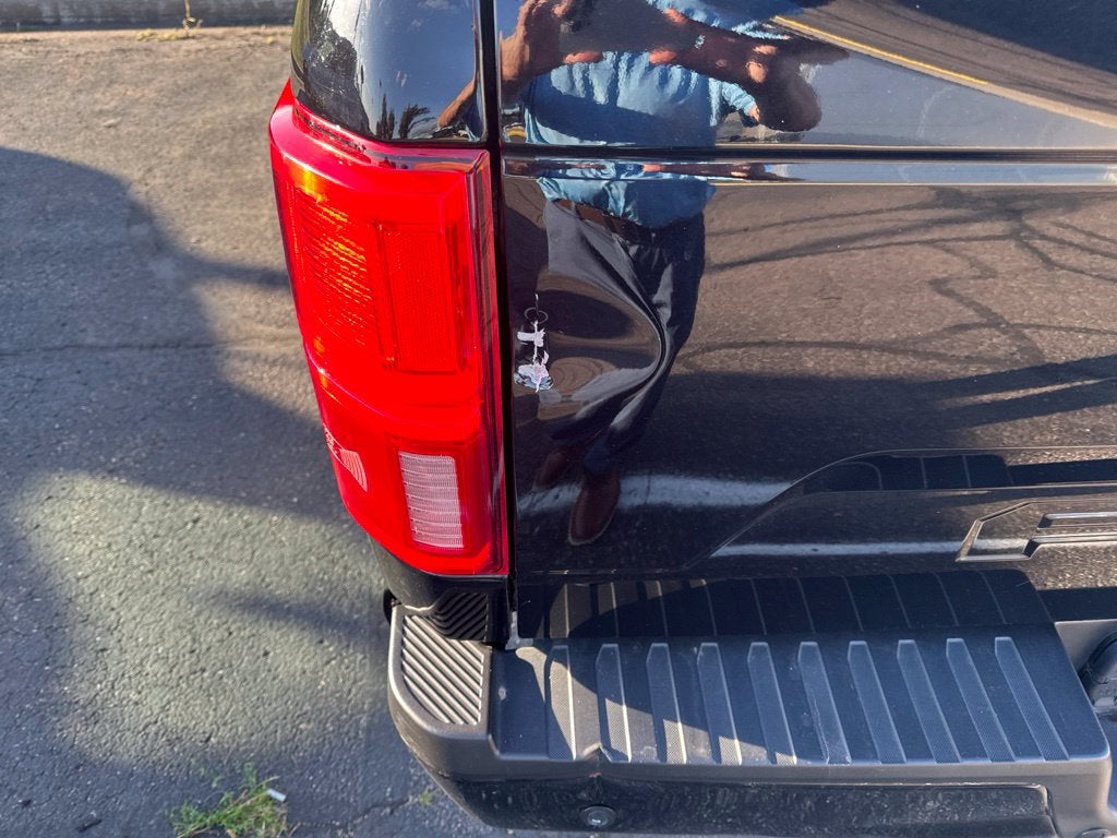 2018 Ford F-150 Lariat FX4 w/Tech Pkg & Twin Panel MoonRoof