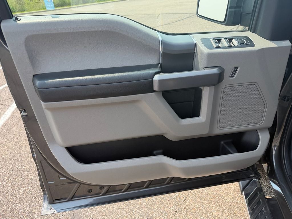 2020 Ford F-150 XLT w/Chrome Appearance Pkg