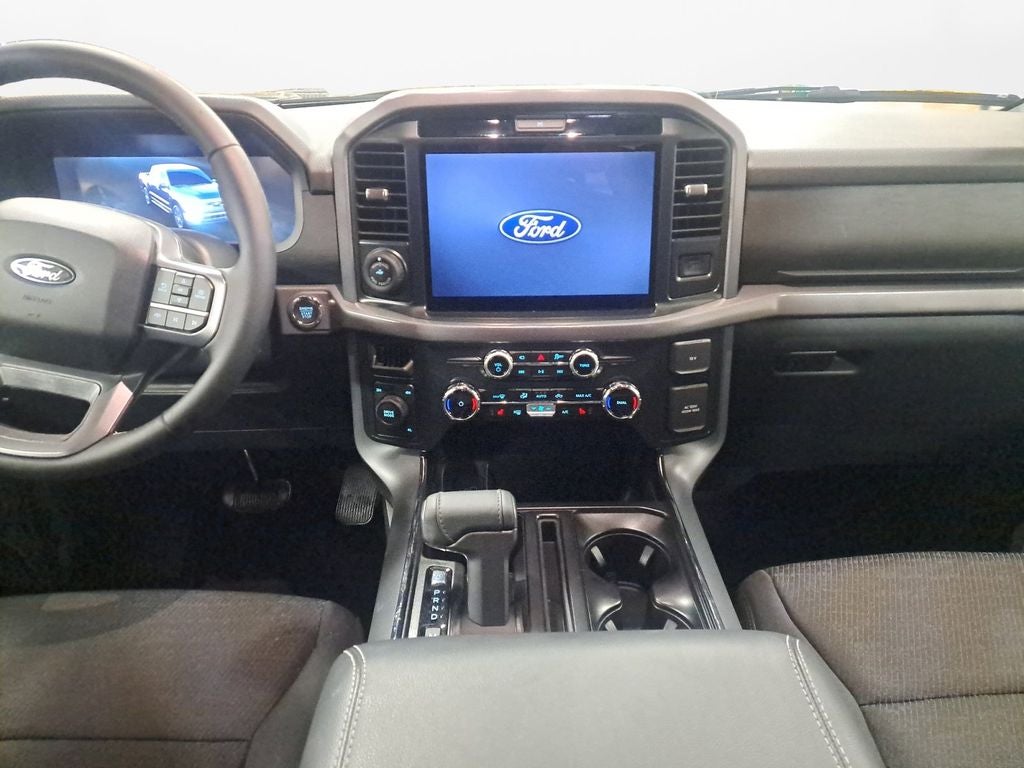 2025 Ford F-150 XLT Black Appearance Pkg