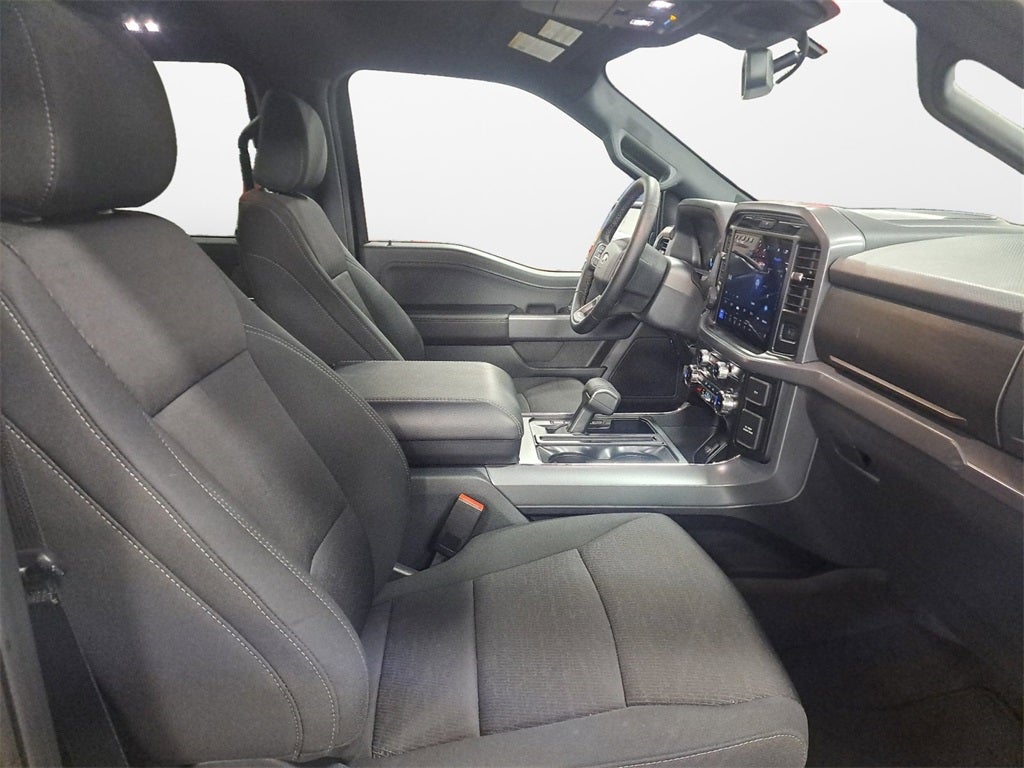 2025 Ford F-150 XLT Black Appearance Pkg