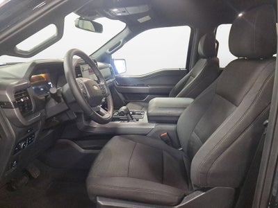 2025 Ford F-150 XLT Black Appearance Pkg