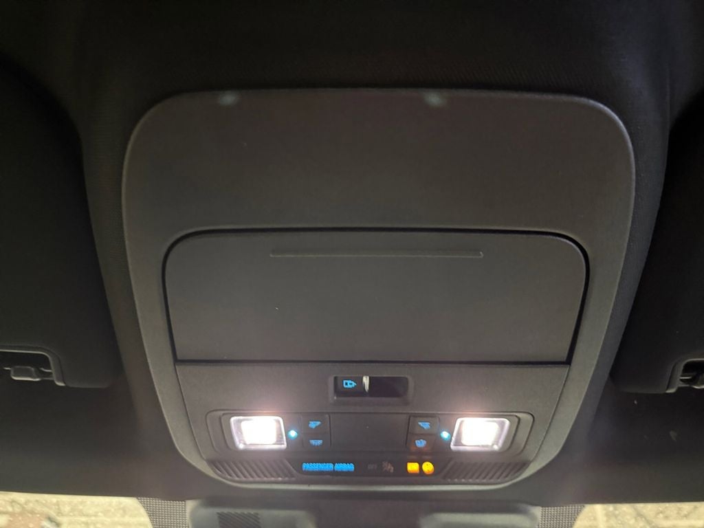 2025 Ford F-150 XLT FX4 w/Black Appearance Pkg