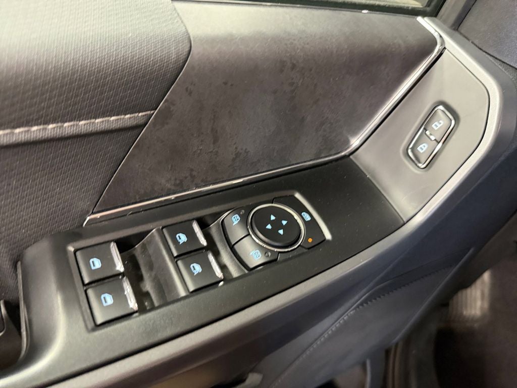 2025 Ford F-150 XLT FX4 w/Black Appearance Pkg