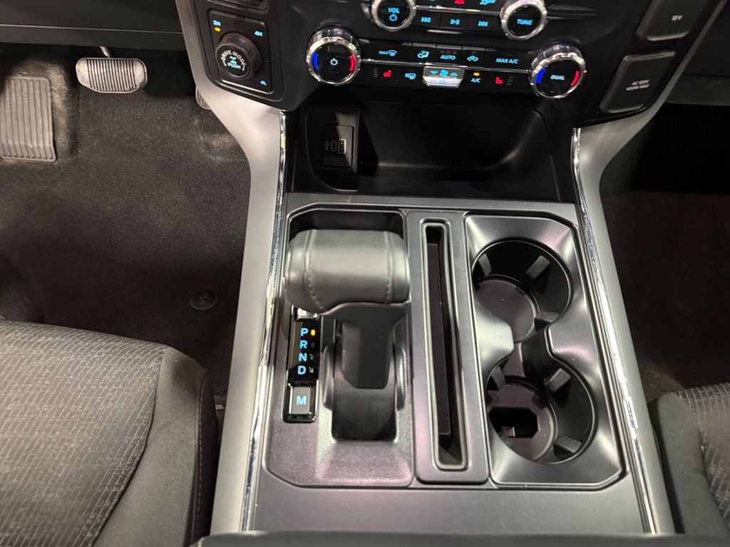 2025 Ford F-150 XLT FX4 w/Black Appearance Pkg