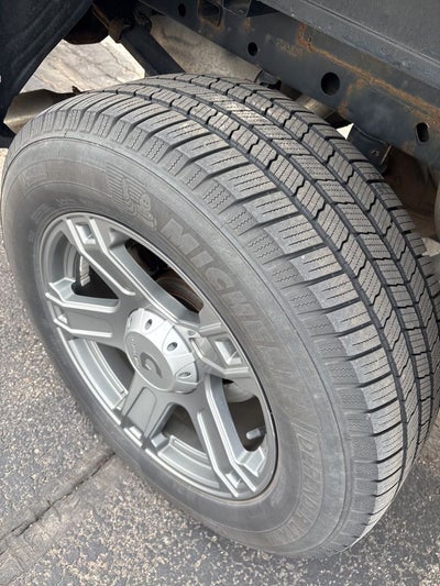 2017 Ford F-150 XL w/STX Sport Appearance Pkg