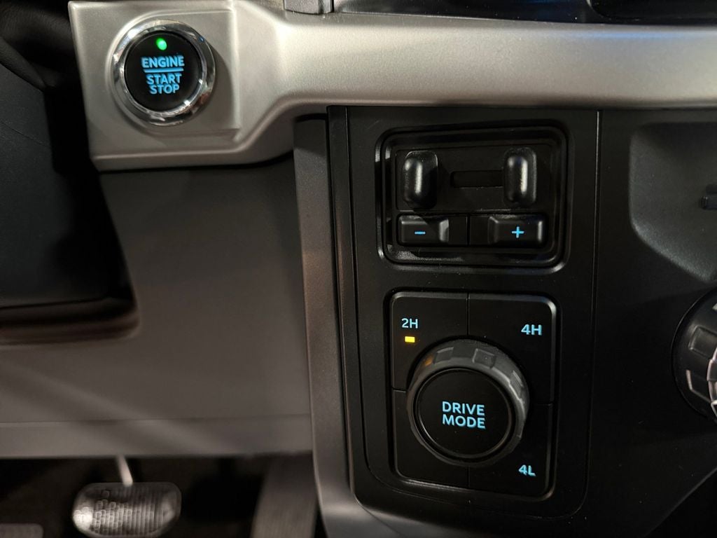 2022 Ford F-150 XLT w/Chrome Appearance Pkg