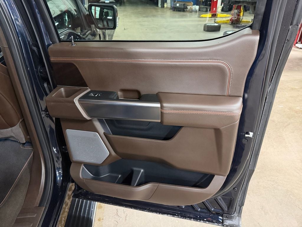 2023 Ford F-150 King Ranch w/Chrome Appearance & Co-Pilot 360