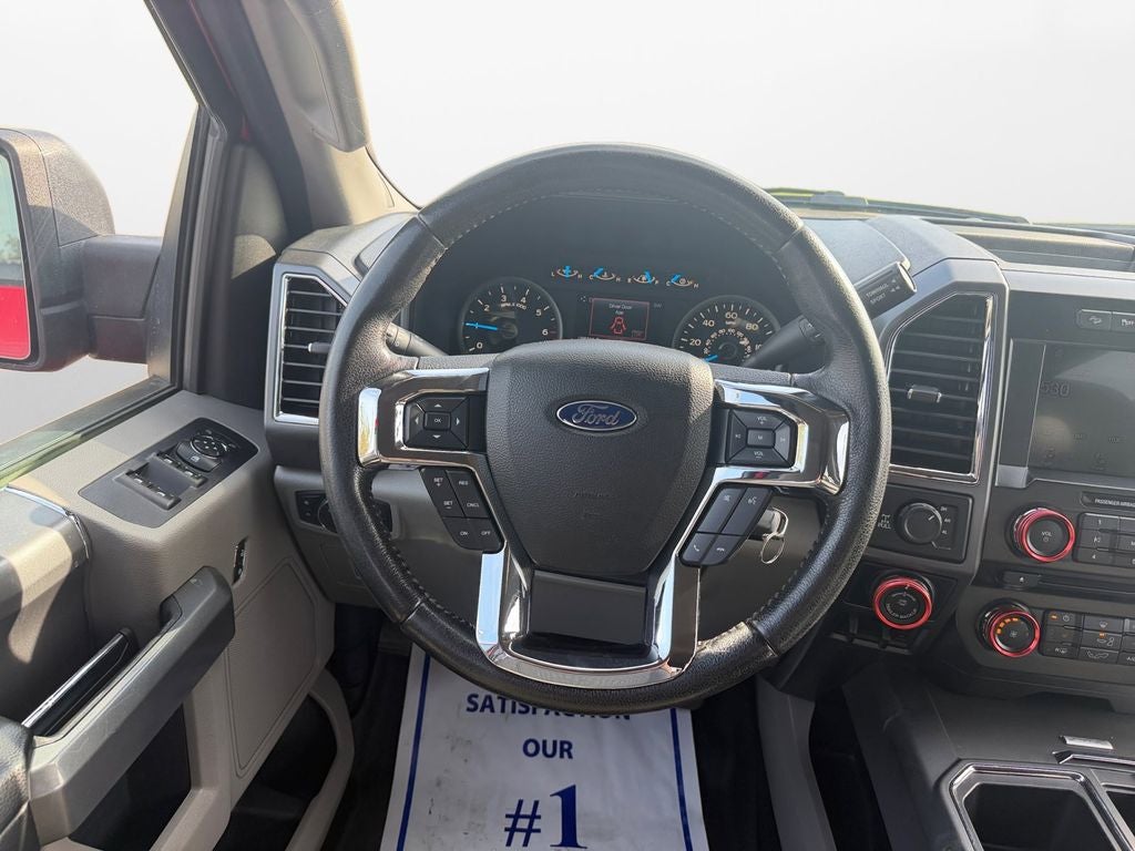 2016 Ford F-150 XLT FX4 w/Chrome Appearance