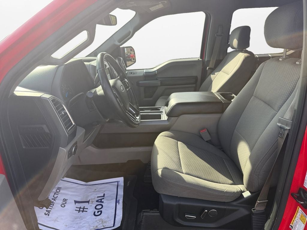 2016 Ford F-150 XLT FX4 w/Chrome Appearance