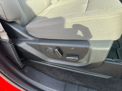 2016 Ford F-150 XLT FX4 w/Chrome Appearance