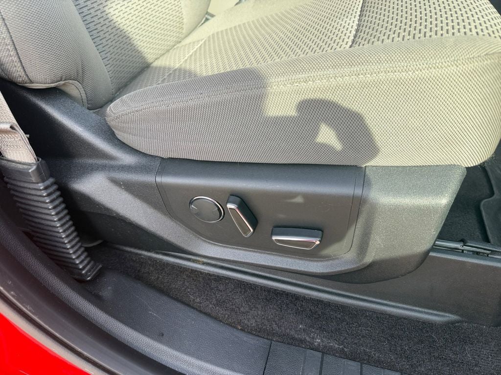 2016 Ford F-150 XLT FX4 w/Chrome Appearance