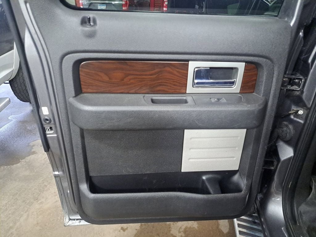 2012 Ford F-150 Laria Plus Pkg w/Chrome