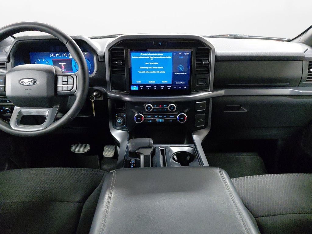 2025 Ford F-150 XLT w/Black Appearance Package