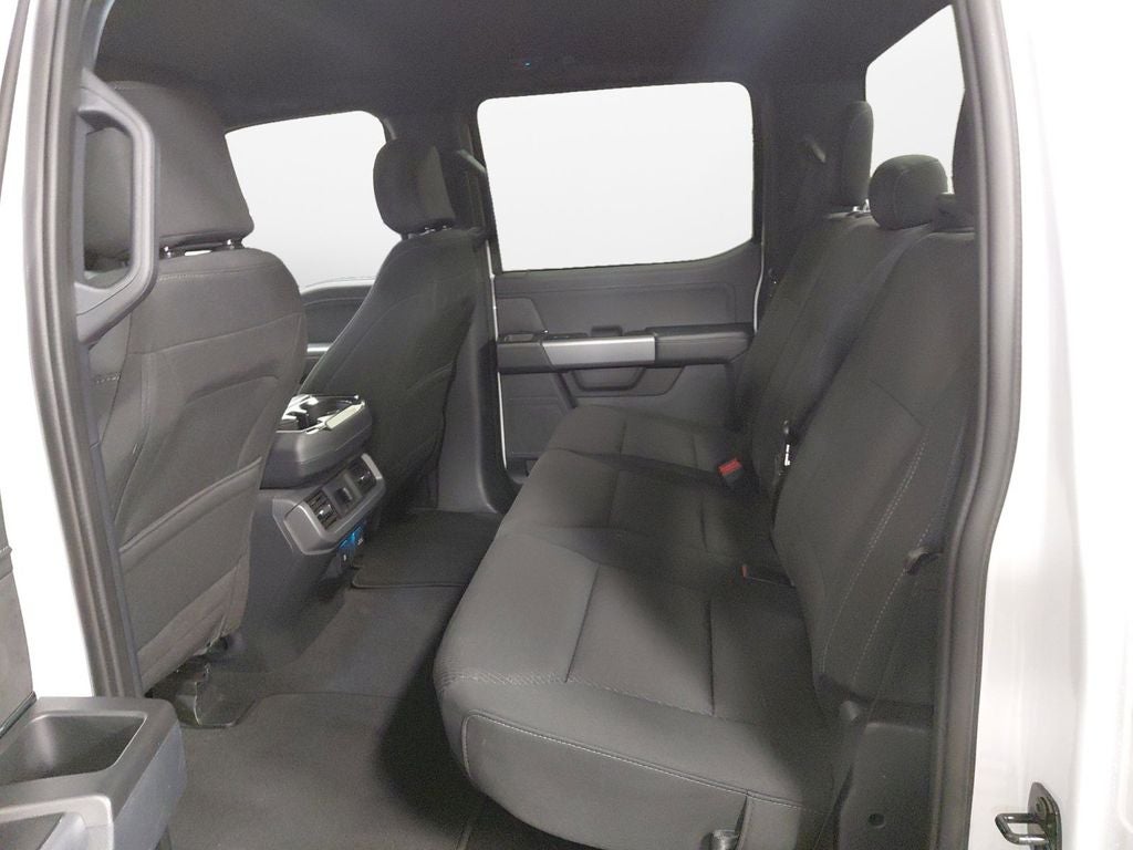 2025 Ford F-150 XLT w/Black Appearance Package