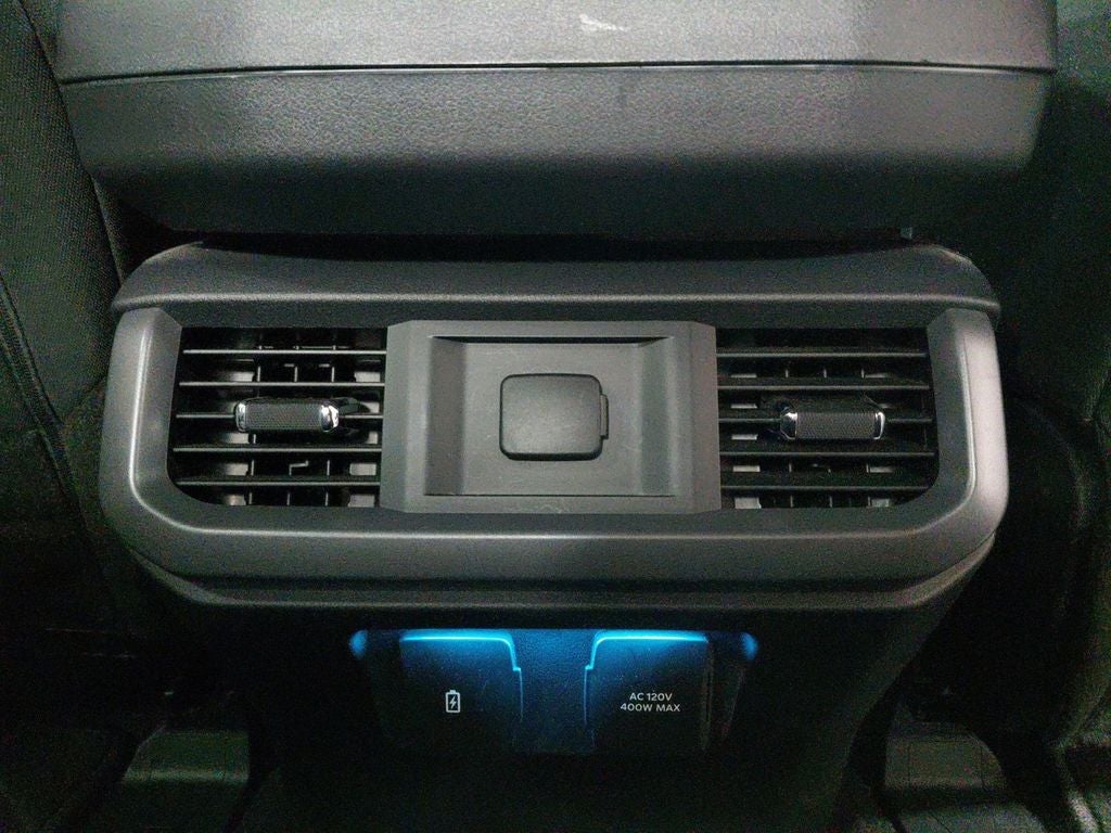 2025 Ford F-150 XLT w/Black Appearance Package