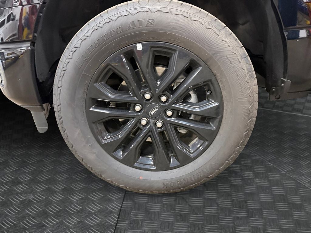 2025 Ford F-150 Lariat w/Black Appearance & Tow Haul Pkg