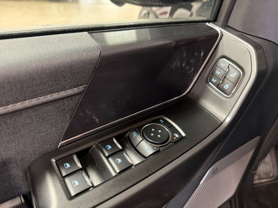 2025 Ford F-150 Lariat w/Black Appearance & Tow Haul Pkg