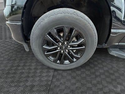 2024 Ford F-150 Lariat Black Appearance w/Twin Panel Moonroof