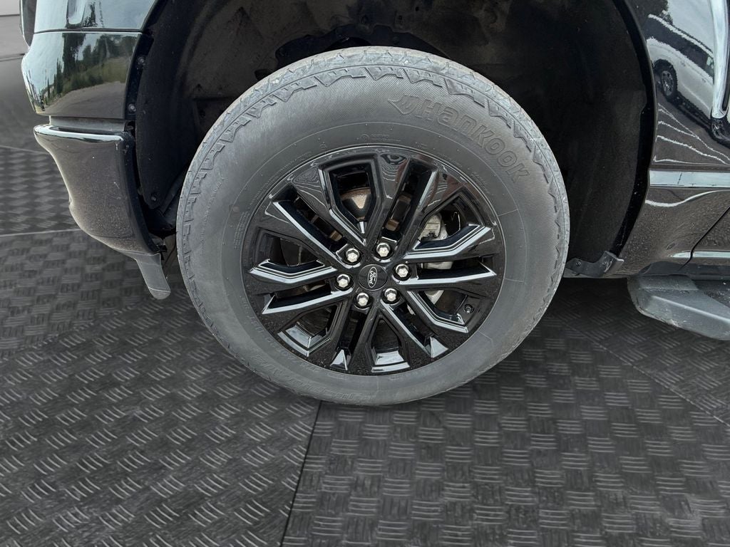 2024 Ford F-150 Lariat Black Appearance w/Twin Panel Moonroof