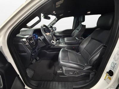 2024 Ford F-150 Lariat w/Black Appearance & Blue Cruise Equip