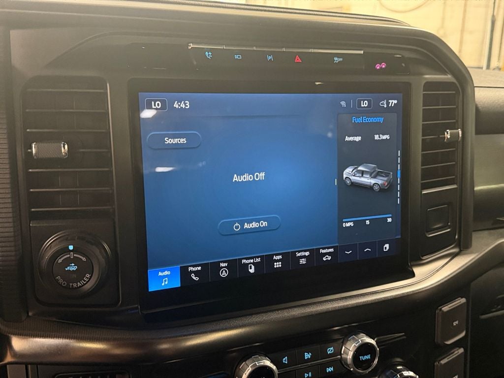 2024 Ford F-150 Lariat w/Black Appearance & Blue Cruise Equip