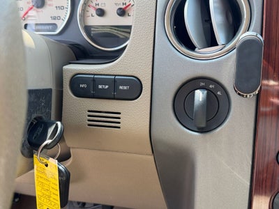 2006 Ford F-150 Lariat