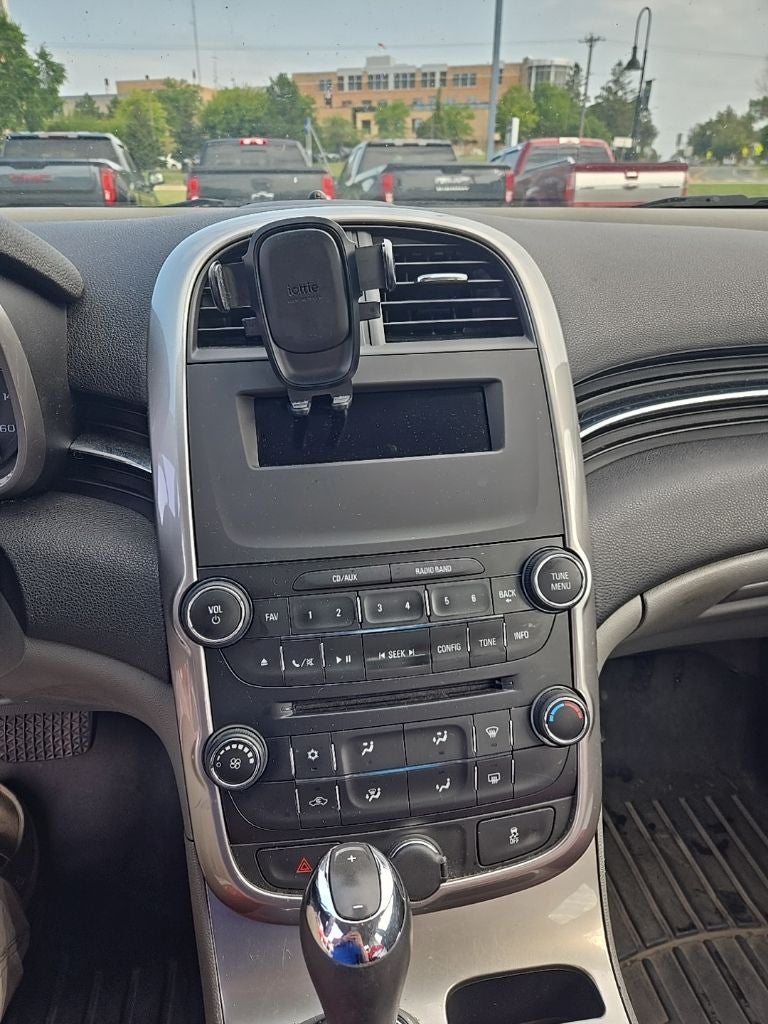 2014 Chevrolet Malibu LS 1FL