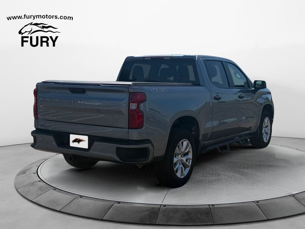 2023 Chevrolet Silverado 1500 Custom