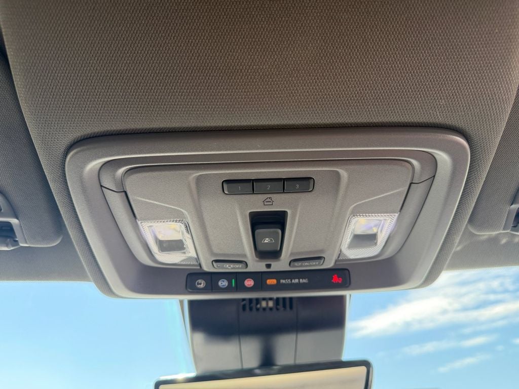 2026 Chevrolet Silverado 1500 LTZ w/Tech / Heads Up / Convenience II & Max Trail