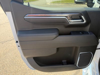 2026 Chevrolet Silverado 1500 LTZ w/Tech / Heads Up / Convenience II & Max Trail