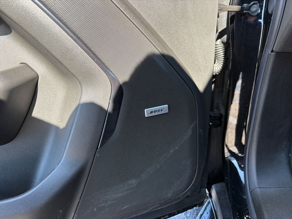 2025 GMC Yukon XL AT4