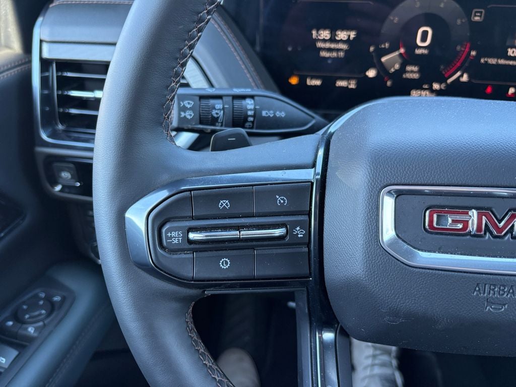 2025 GMC Yukon XL AT4