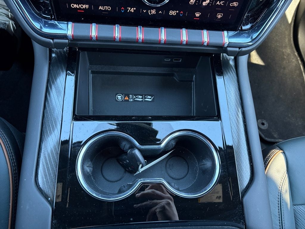 2025 GMC Yukon XL AT4