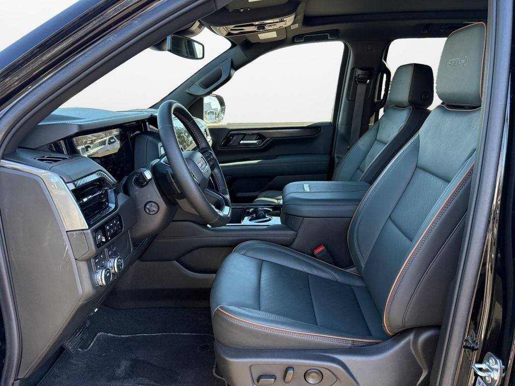 2025 GMC Yukon XL AT4