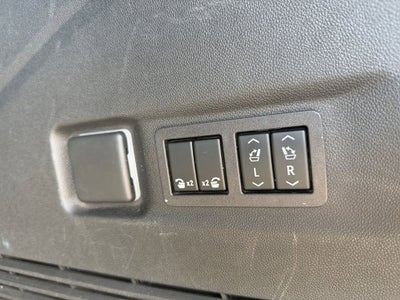 2023 GMC Yukon XL Denali Preferred w/Adaptive Cruise