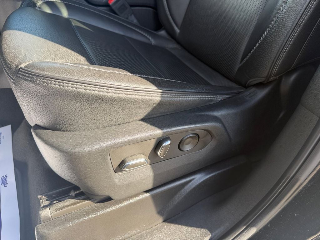 2023 GMC Yukon XL Denali Preferred w/Adaptive Cruise