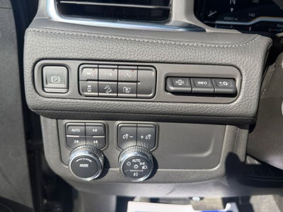 2023 GMC Yukon XL Denali Preferred w/Adaptive Cruise