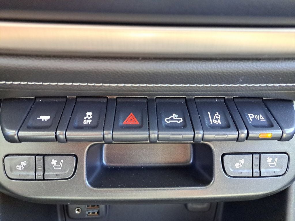 2021 GMC Canyon Denali LWB w/6ft Bed