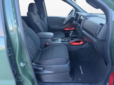 2024 Nissan Frontier PRO-X w/Convenience & Tech Pkg