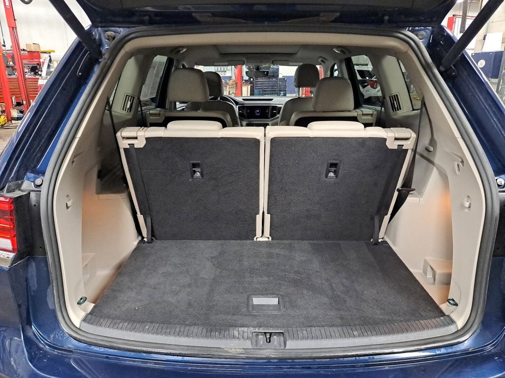 2021 Volkswagen Atlas 3.6L V6 SE w/Technology