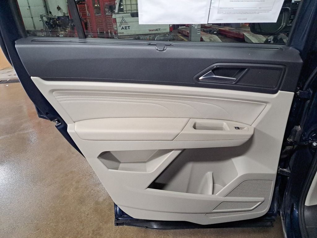 2021 Volkswagen Atlas 3.6L V6 SE w/Technology