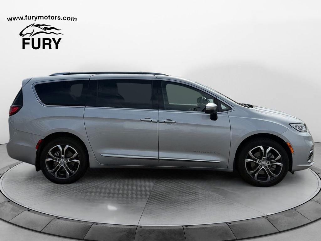 2026 Chrysler Pacifica Pinnacle