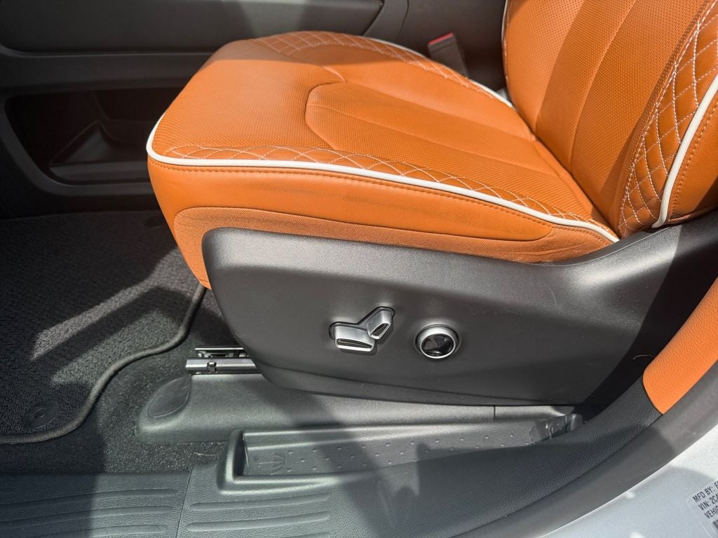 2026 Chrysler Pacifica Pinnacle